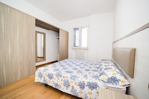4 bedrooms