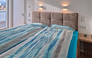 2 عدّة غرف نوم وسرير سفر وواي فاي مجانًا وملاءات أسرّة