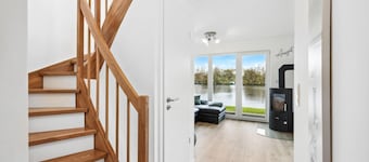 2 bedroom gorgeous home in Tossens