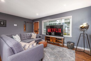 TV, fireplace, offices