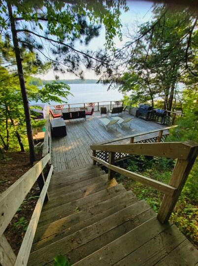 Amazing Views! 2 BR 8-person Condo Lake Tomahawk/Minocqua Chain, Dock included