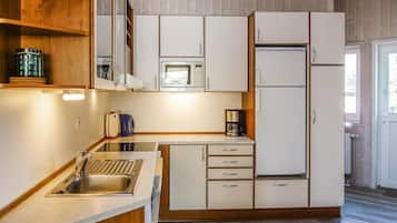 Kühlschrank, Herdplatte, Geschirrspüler