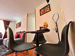Dining - apartment in residential equipped with wifi (bogota)