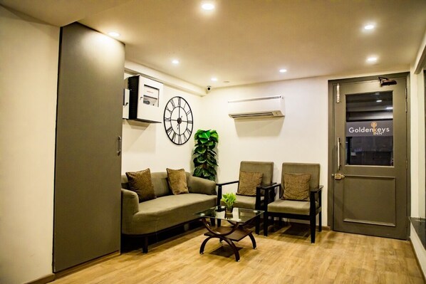 Lobby - Goldenkeys Inn (New Delhi)