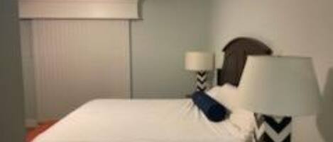 1 bedroom, WiFi, bed sheets