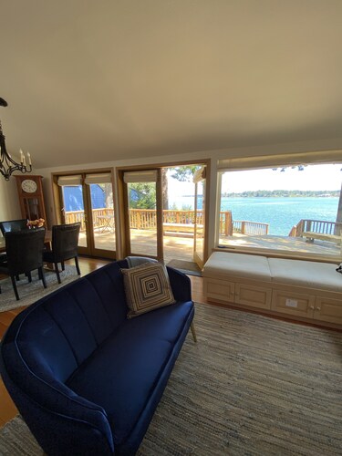 Stunning Views - New Listing, Waterfront Cottage 