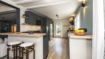 Køleskab, mikrobølgeovn, ovn, opvaskemaskine