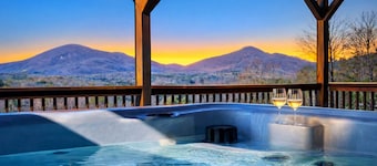Stunning Views, Hot Tub, Pool Table & so much more!
