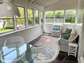 TV, fireplace, books - A Shore Thing: Coastal Fun for the Whole Family (West Harwich)