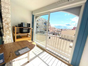 Interior - STUDIO À PROXIMITÉ DE LA PLAGE (LE CAP D AGDE)