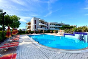 A heated pool - Appartamento Aurora Park  - Carraro Immobiliare Jesolo (Lido di Jesolo)