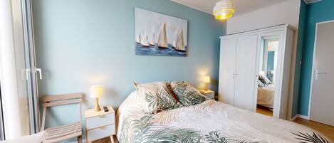 1 多间卧室、上网接入