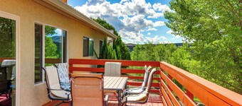 Mountain-View Deck: Pet-Friendly Home in Prescott