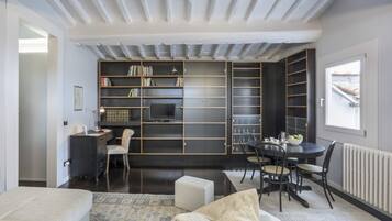TV, books