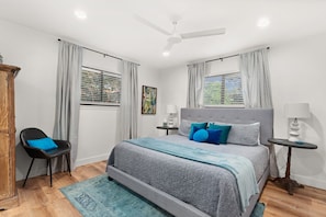 3 chambres, fer et planche à repasser, Wi-Fi gratuit, draps fournis