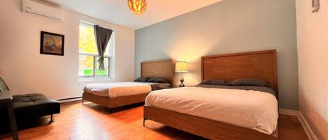 6 Schlafzimmer, Schreibtisch, Bügeleisen/Bügelbrett, kostenloses WLAN