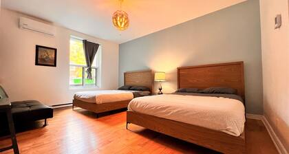C12~Private Sunny Terrace+15 Beds/Sofabeds+5 Full baths+Free parking
