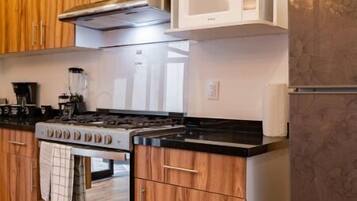 Fridge, microwave, oven, stovetop