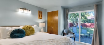 Cozy 2BD Home minutes from heart of Missoula - fenced backyard great for dogs!