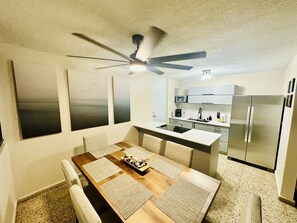 Dining - Walk to the Beach taking in the Ocean Breeze (Humacao)