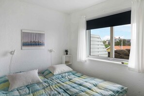 2 habitaciones, tabla de planchar con plancha y wifi gratis