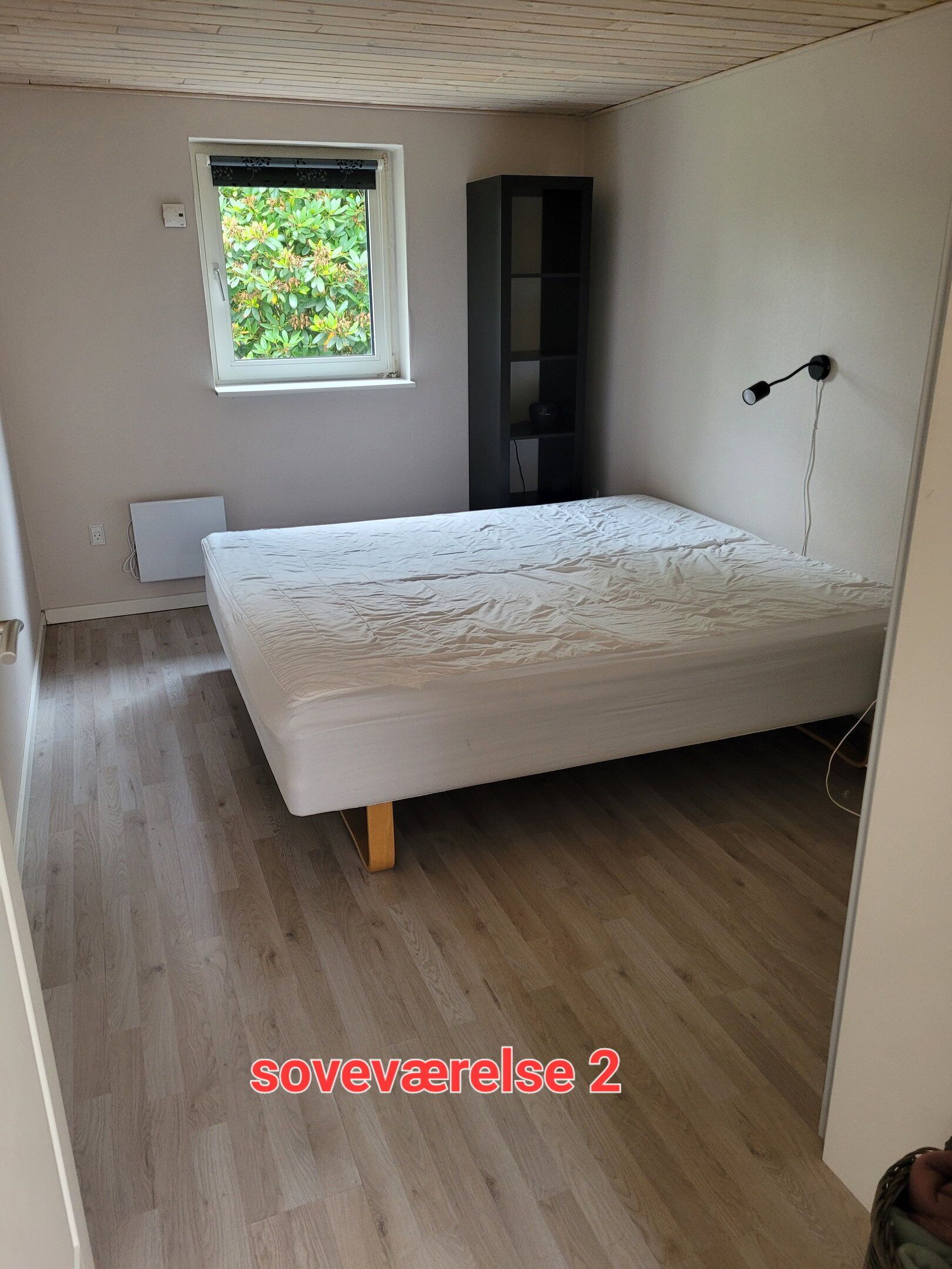 4 bedrooms, iron/ironing board, free WiFi