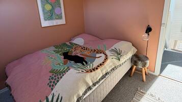 6 bedrooms, free WiFi