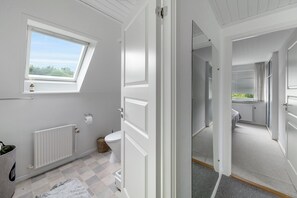 Shower - Large family house on beautiful Bornholm (Nexø)