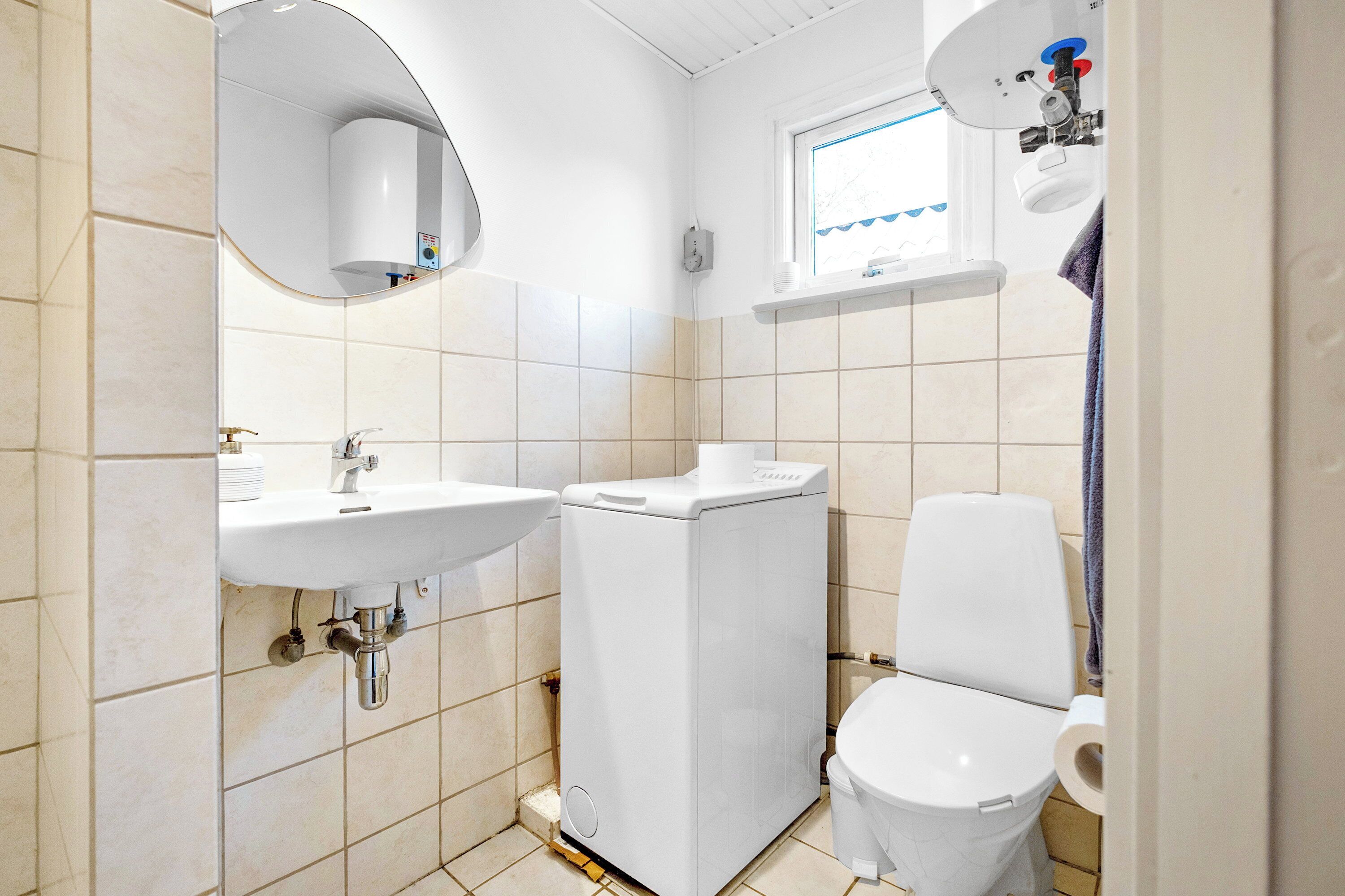 Shower, hair dryer