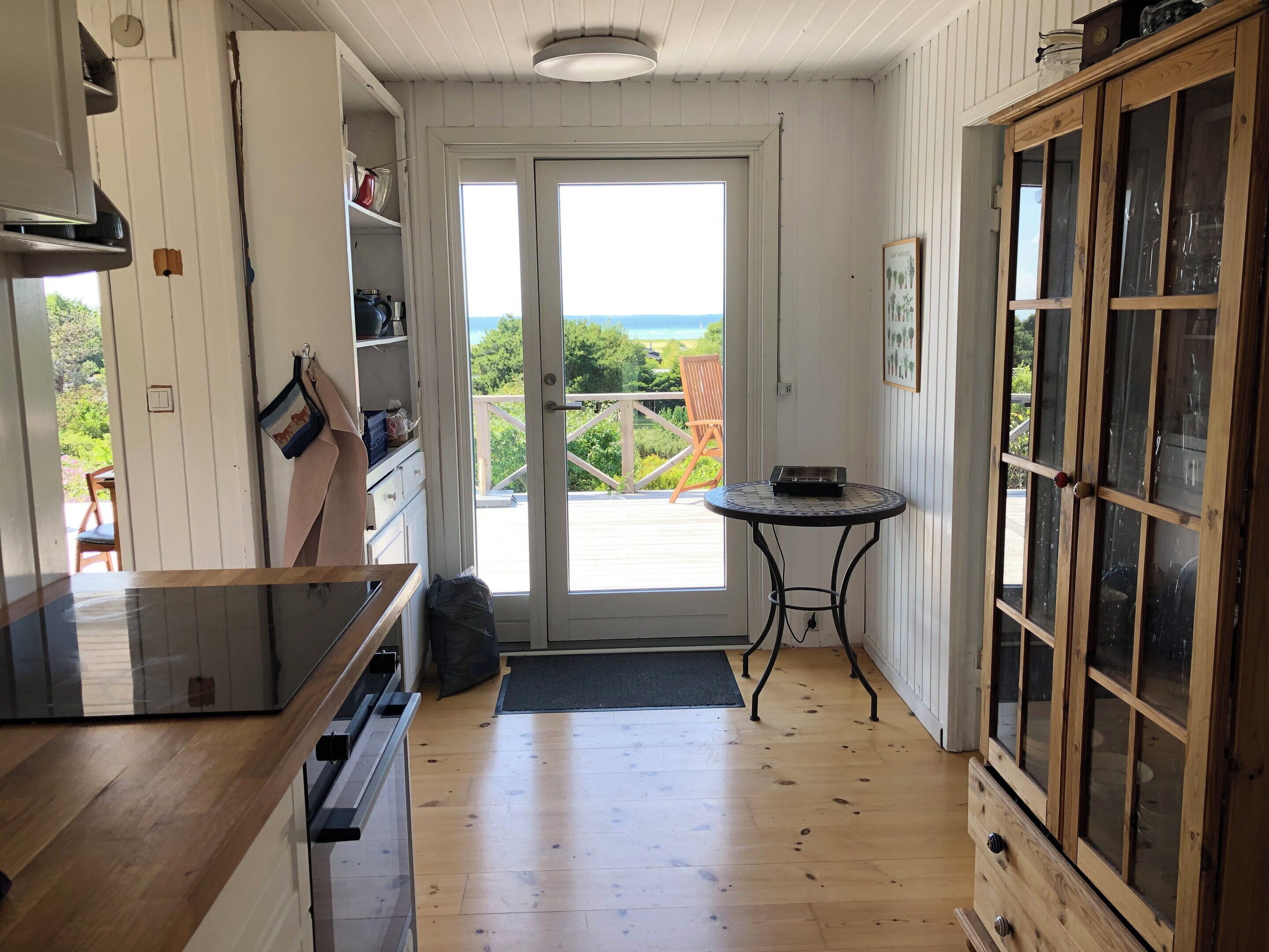 Køleskab, ovn, kogeplade, opvaskemaskine