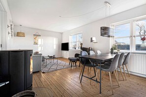 Interior - Lovely holiday home in idyllic surroundings (Rønne)