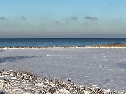 Top modern holiday home 100 m from the Baltic Sea