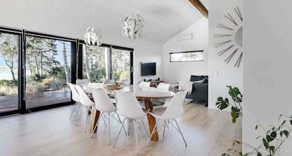 New summer house from 2021 with sea view