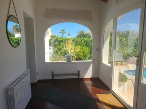 Interior - Villa Hana in Els Poblets (Poblets (els))