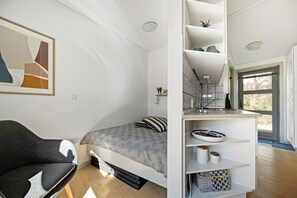 2 bedrooms, free WiFi