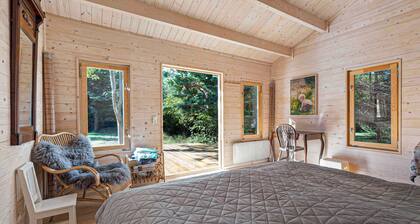 Beautiful summer house near forest and beach