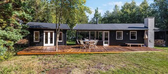 Beautiful summer house near forest and beach