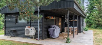 Cottage near beautiful sandy beach