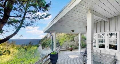 Cottage on Fur island with exceptional sea view