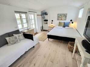 4 bedrooms, free WiFi