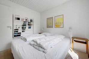 4 soverom, strykejern/-brett og wi-fi (inkludert)
