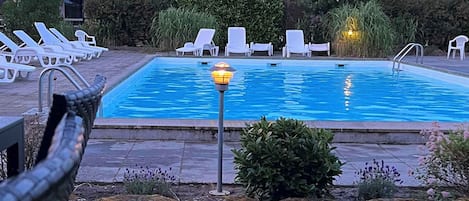 Piscine couverte, piscine chauffée