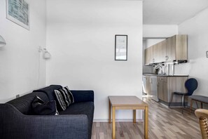 DVD-spiller, fotballspill og bordtennis