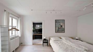 2 bedrooms, free WiFi