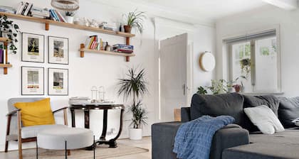 Cosy, unique house near harbour in Gudhjem