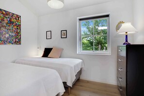 3 quartos, ferros/tábuas de passar roupa, Wi-Fi de cortesia