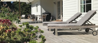 New and cozy house by the beach and forest