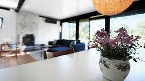 Interior - Lovely holiday home close to town and beach (Græsted)