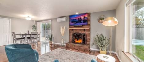 Smart TV, video games, stereo