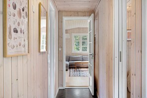 Interior - Charming holiday home close to a beautiful beach (Liseleje)